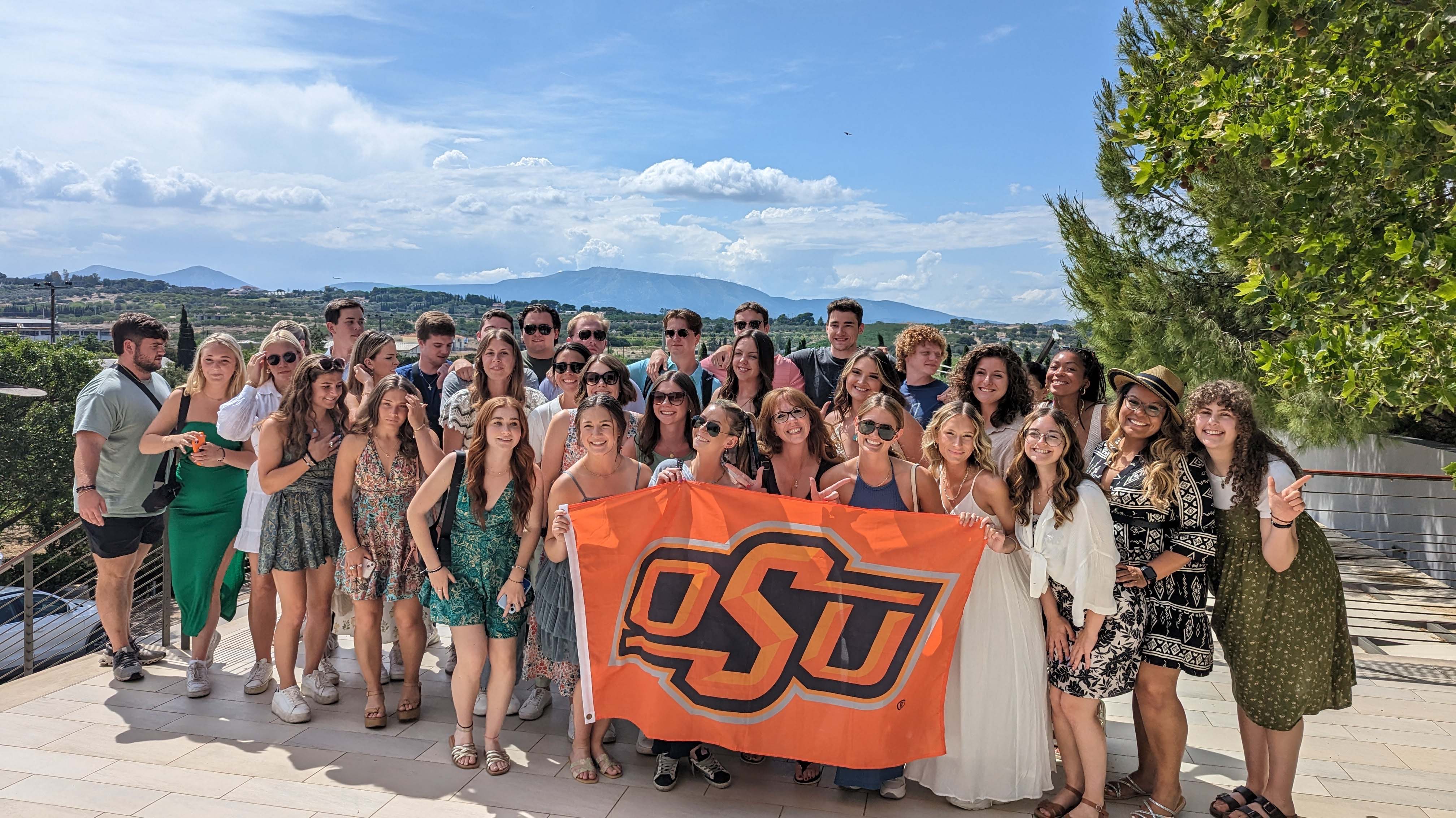 Cagle students in Greece