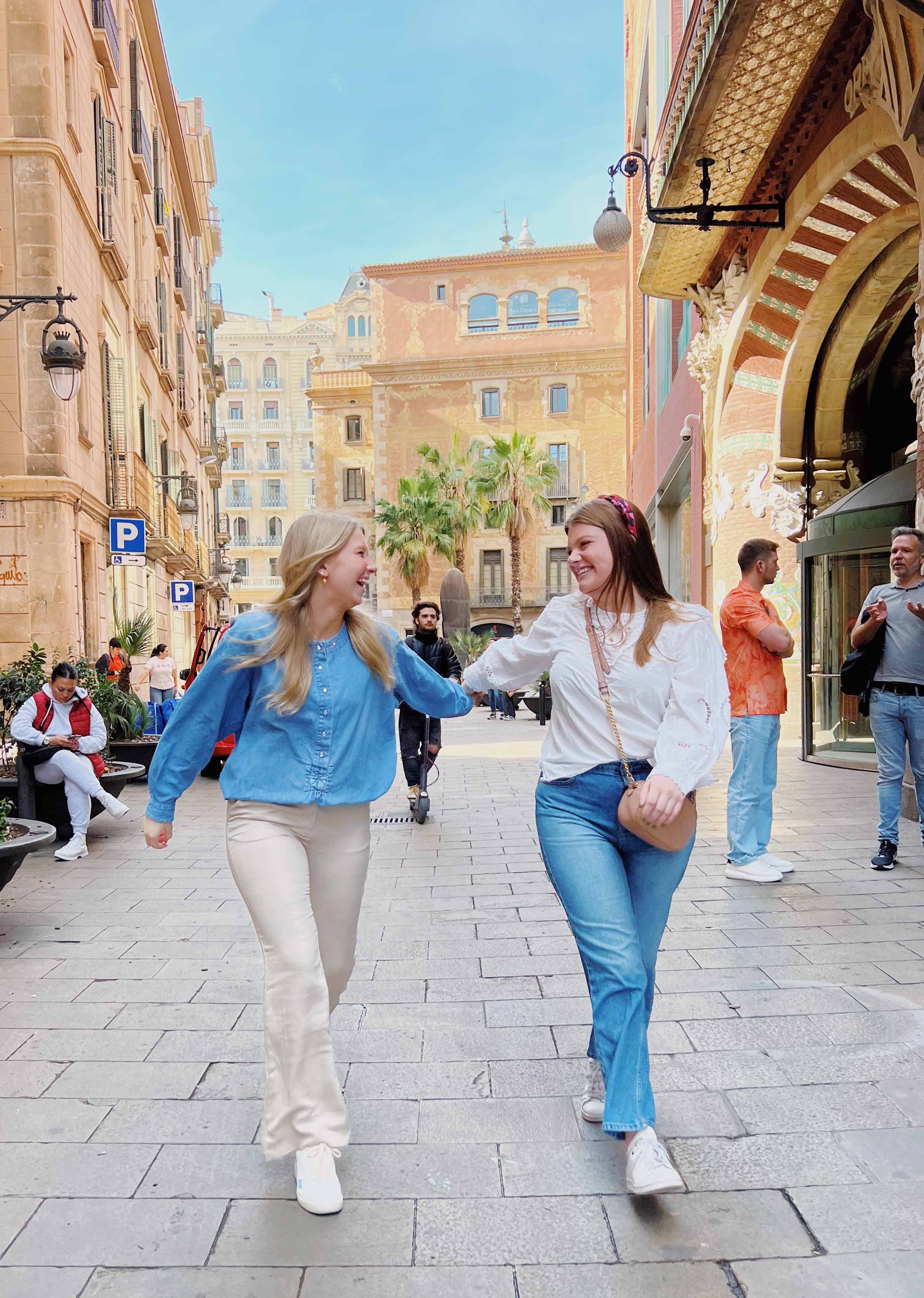 Cagle students in Barcelona