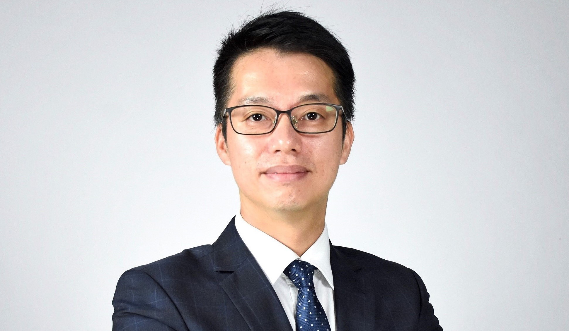 Dr. Kevin So