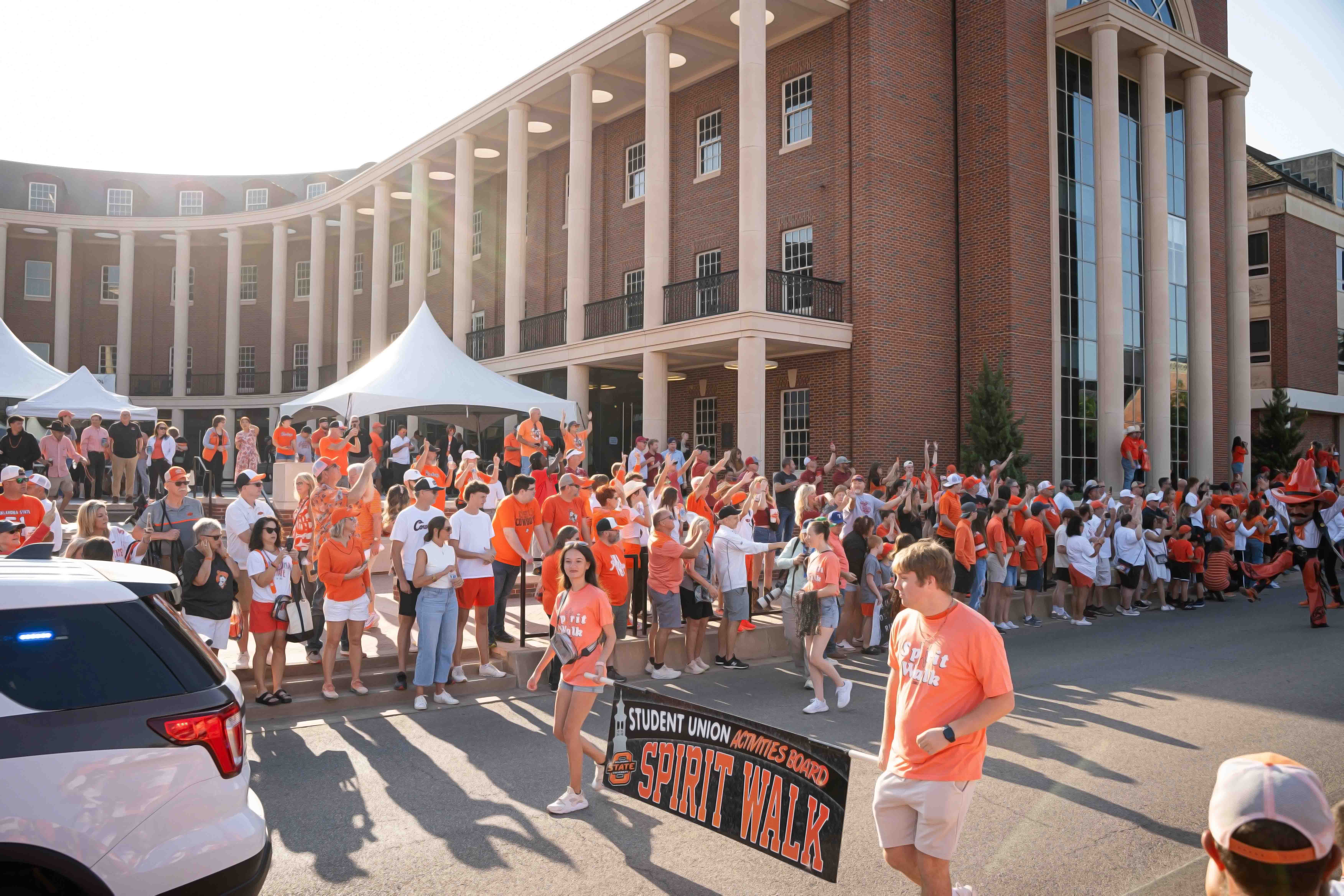 spears tailgate